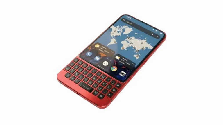 BlackBerry Fold 2026 Launch Highlights 200MP Camera, 7000mAh Battery and ₹2,999 Price Tag